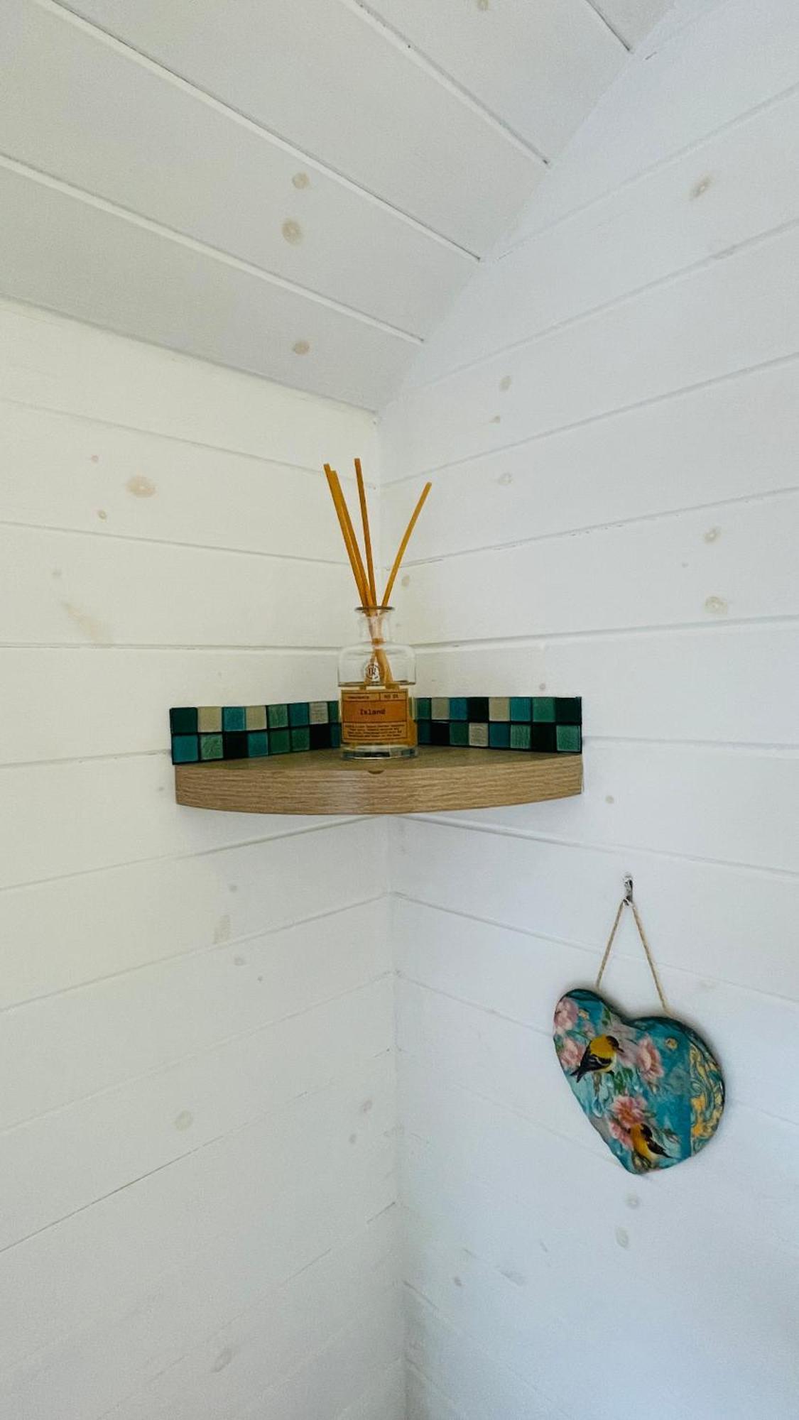Hideaway Pod Near Loch Ness For A Tranquil Retreat Apartment Lewiston Екстериор снимка